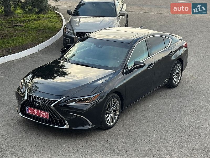 Седан Lexus ES 2021 в Днепре