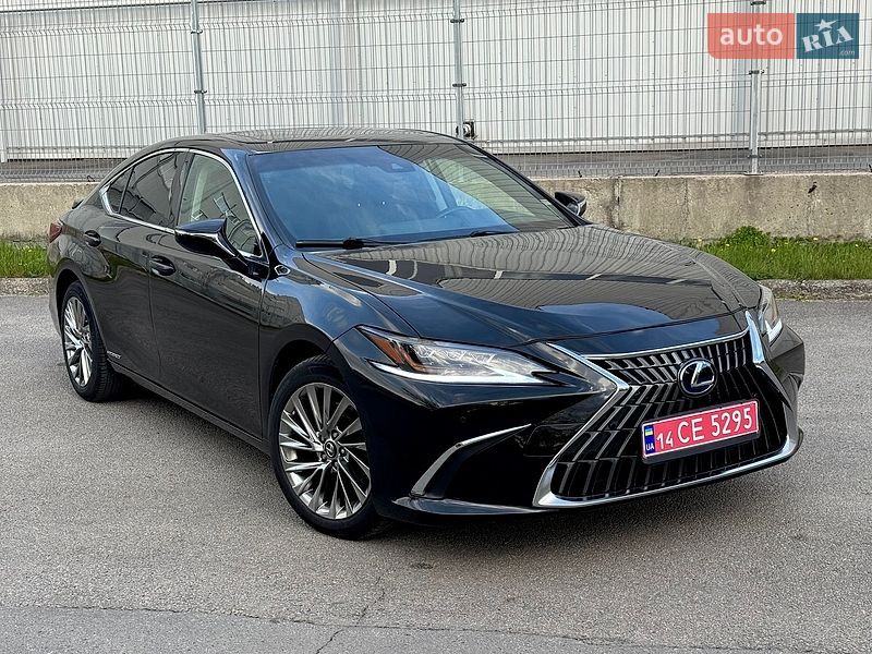 Седан Lexus ES 2021 в Днепре