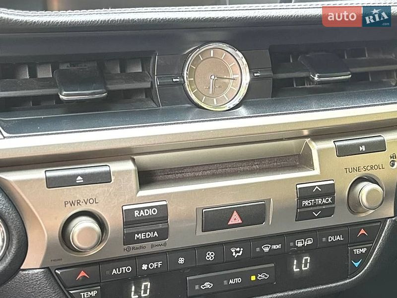 Седан Lexus ES 2012 в Тернополе фото 15 Седан Lexus ES 2012 в Тернополе