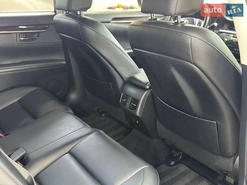 Седан Lexus ES 2012 в Тернополе фото 19 Седан Lexus ES 2012 в Тернополе