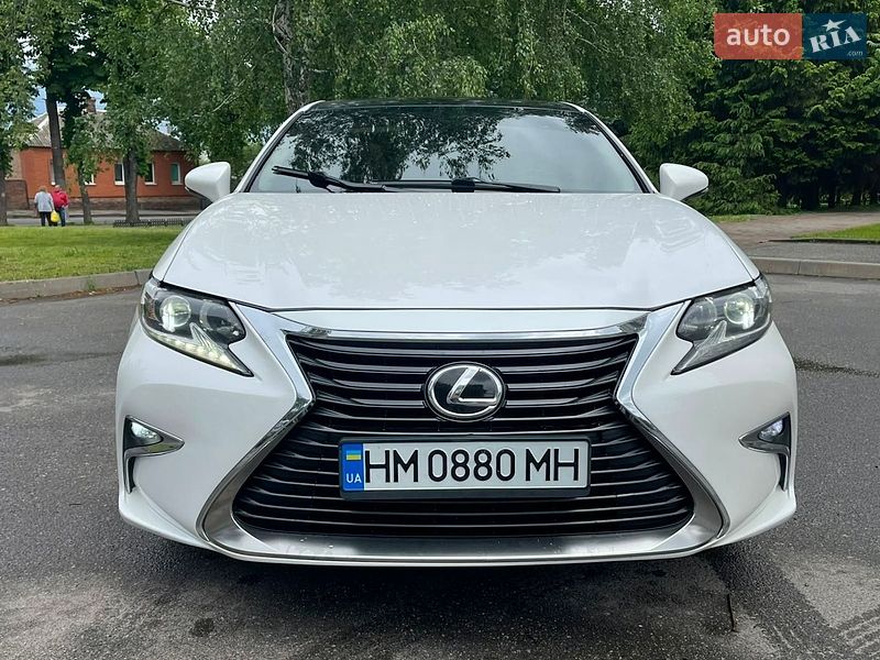 Седан Lexus ES 2016 в Сумах