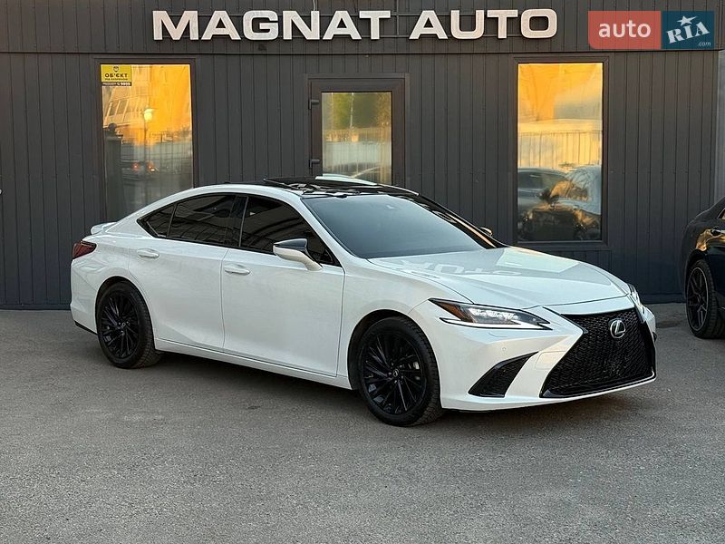 Седан Lexus ES 2019 в Одессе