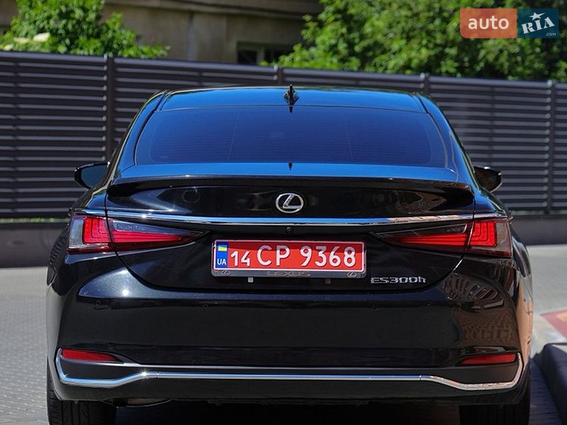 Седан Lexus ES 2024 в Одессе