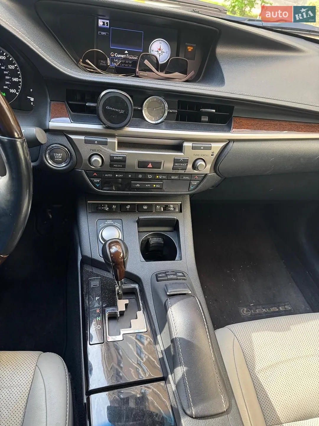 2013 Lexus ES - мініатюра 4
