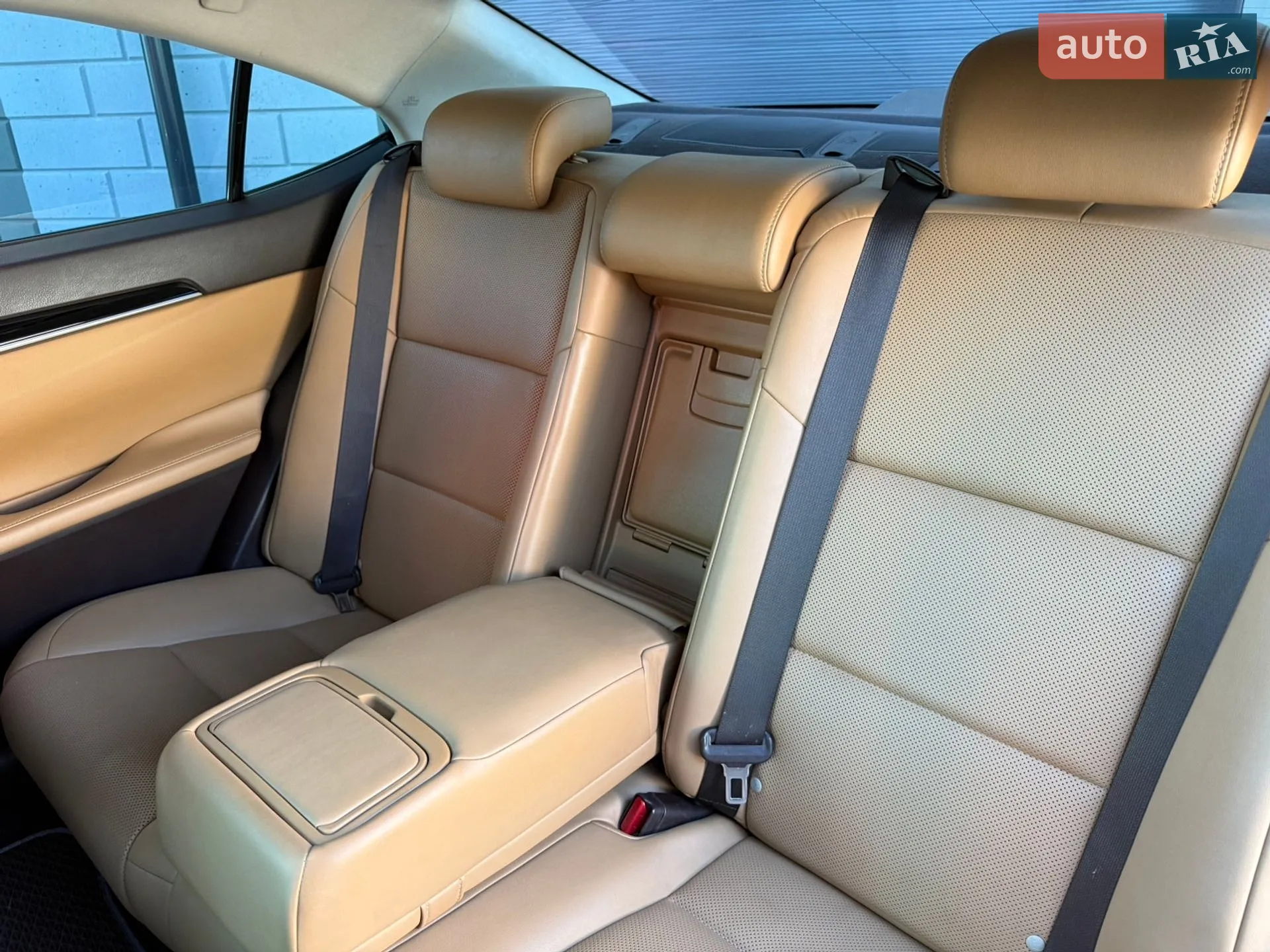 2016 Lexus ES - мініатюра 12