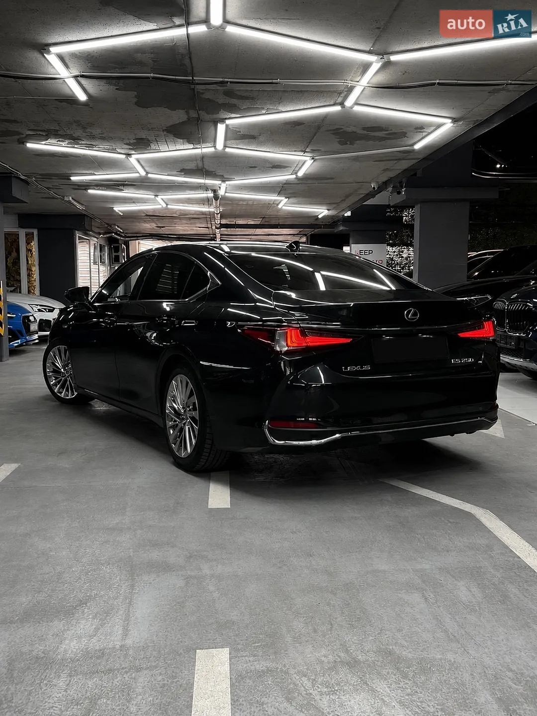 2019 Lexus ES - мініатюра 7