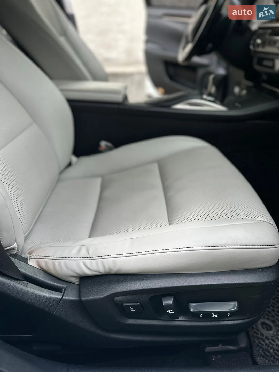 2017 Lexus ES - мініатюра 30