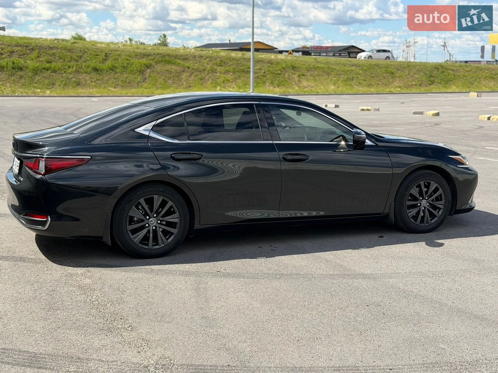2018 Lexus ES - мініатюра 21