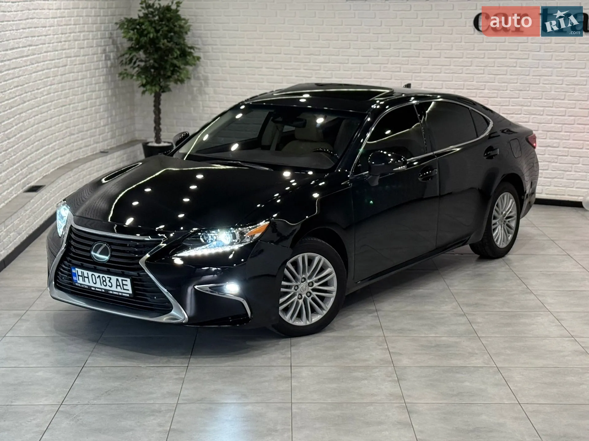 2017 Lexus ES - мініатюра 13