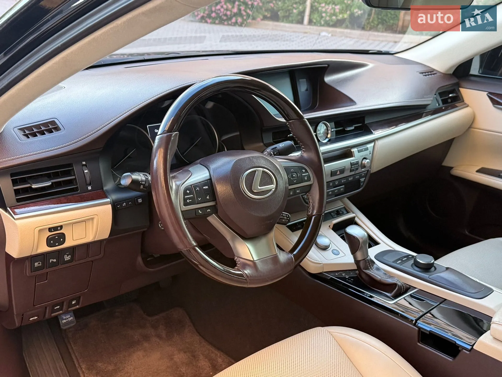 2017 Lexus ES - мініатюра 47
