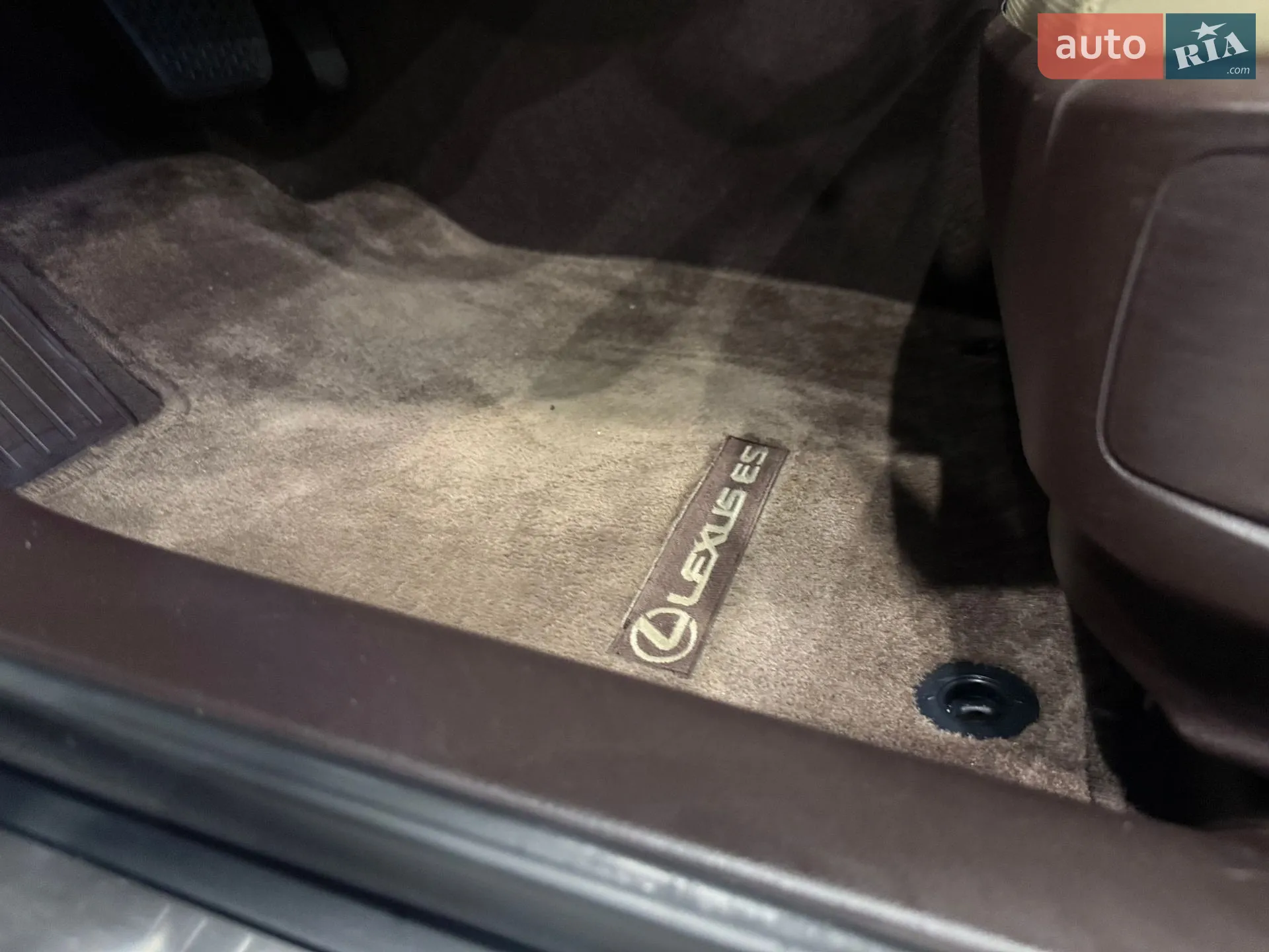 2017 Lexus ES - мініатюра 101
