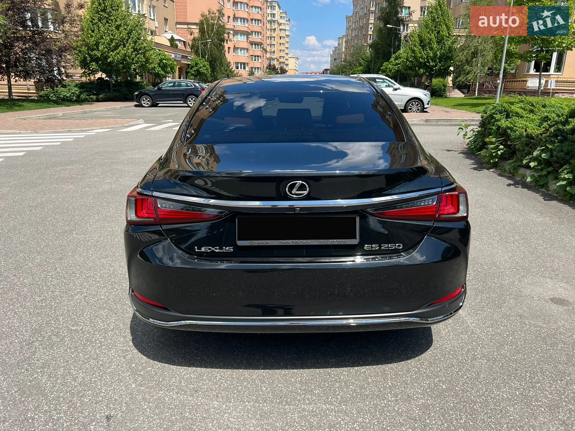2019 Lexus ES - мініатюра 4