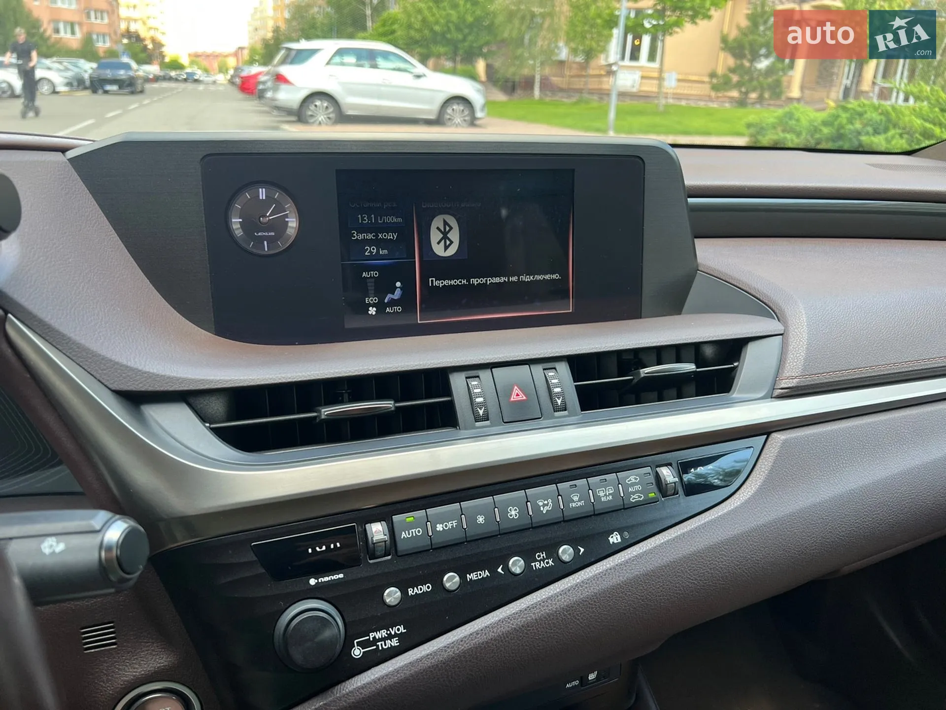 2019 Lexus ES - мініатюра 19