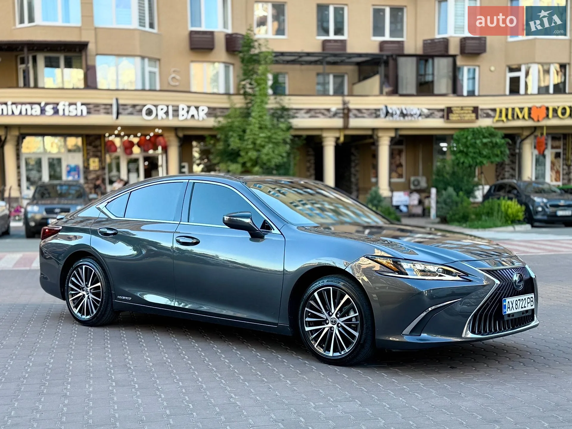2022 Lexus ES - мініатюра 2