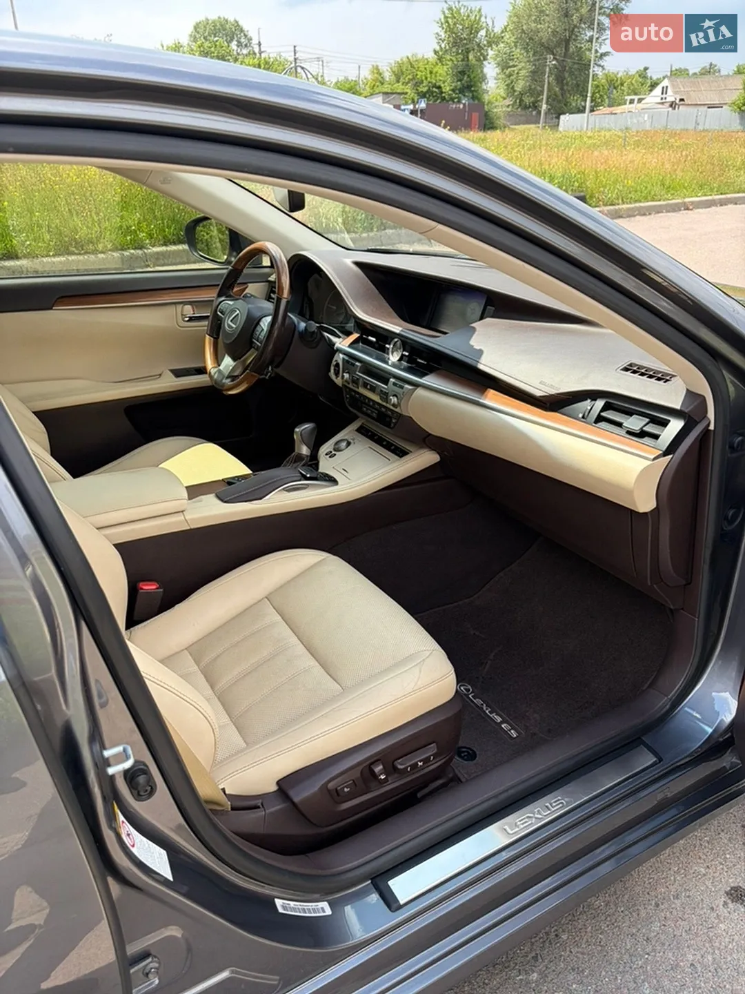 2017 Lexus ES - мініатюра 12