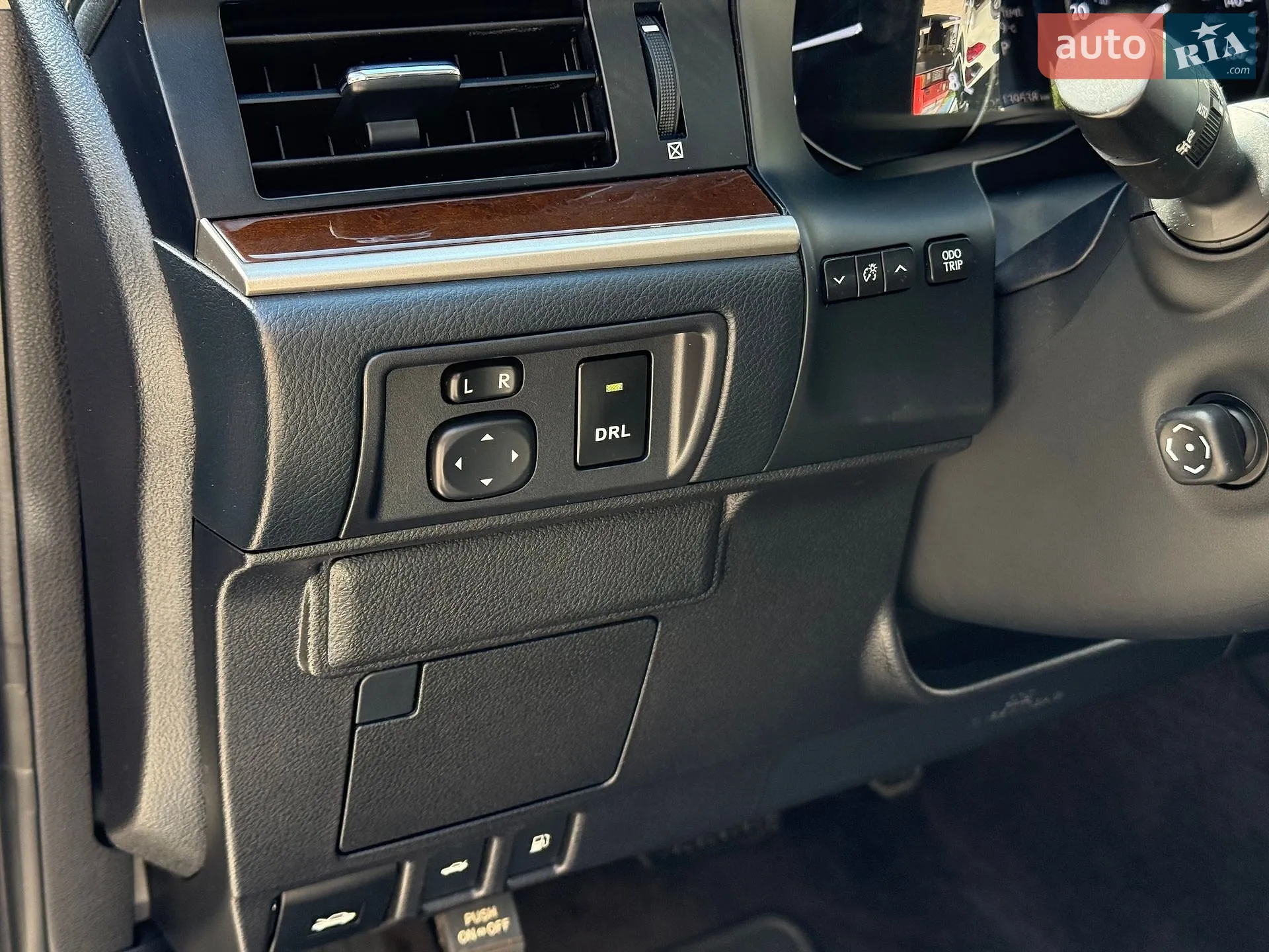 2014 Lexus ES - мініатюра 26