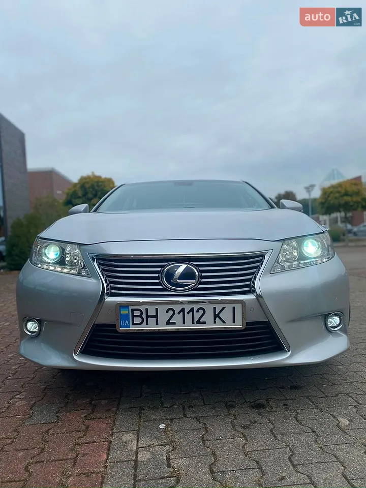 2013 Lexus ES - мініатюра 31