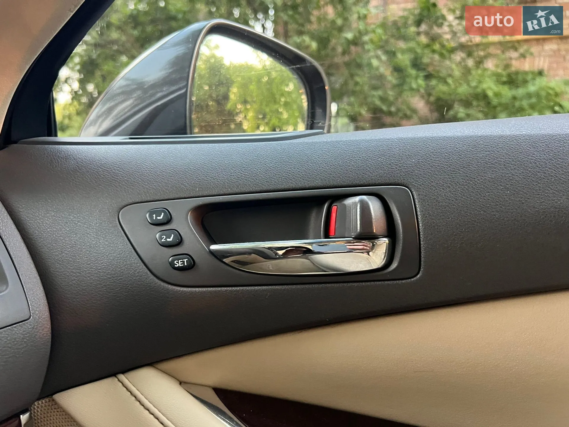 2010 Lexus ES - мініатюра 13