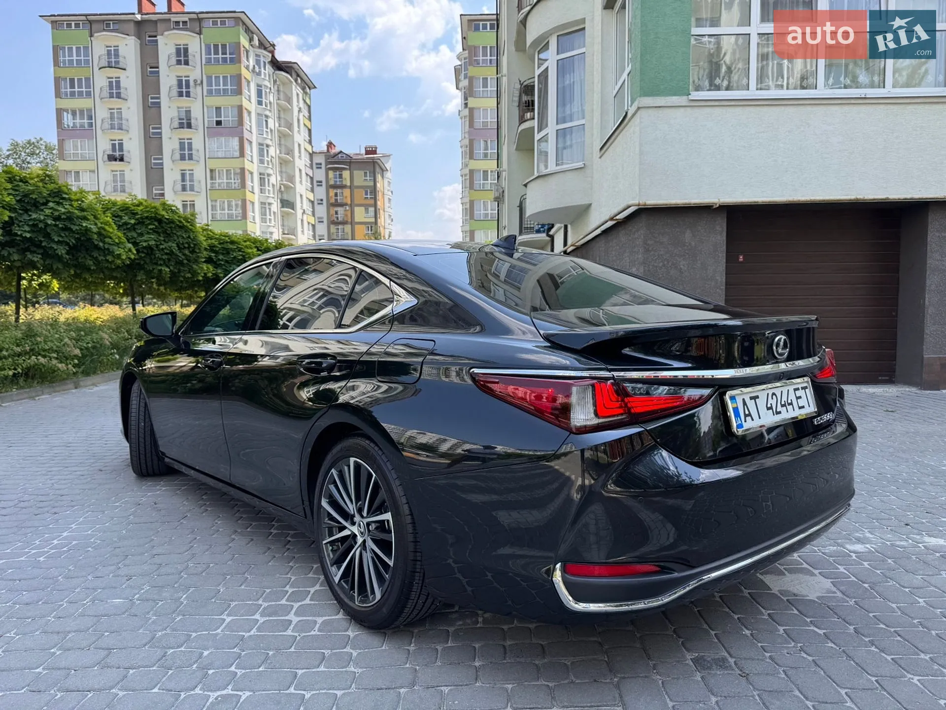 2025 Lexus ES - мініатюра 19