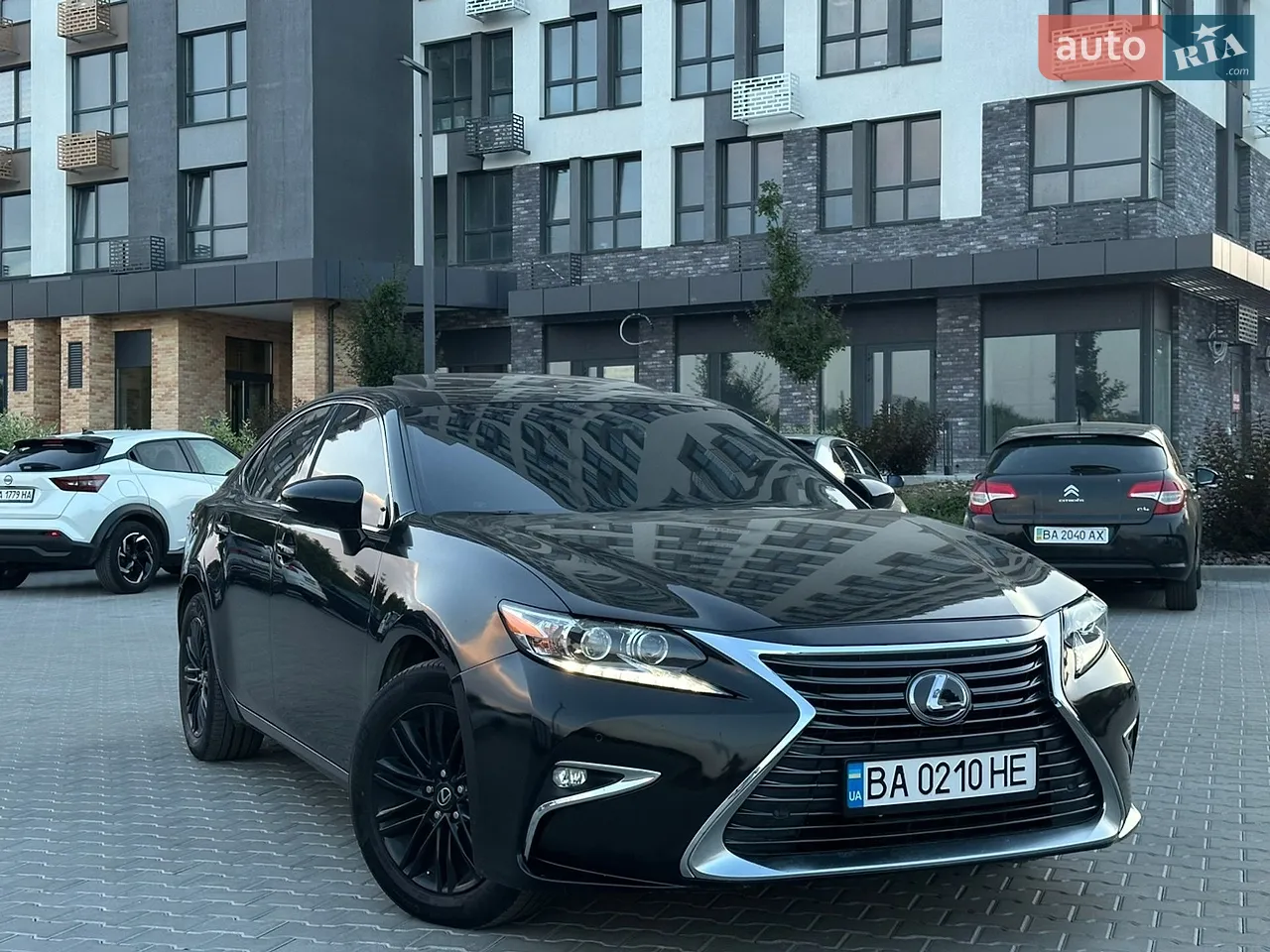 2013 Lexus ES - мініатюра 24