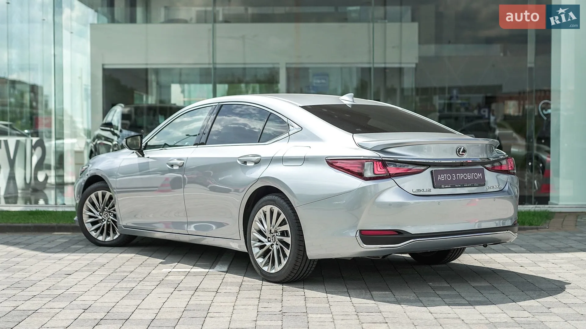 2022 Lexus ES - мініатюра 2