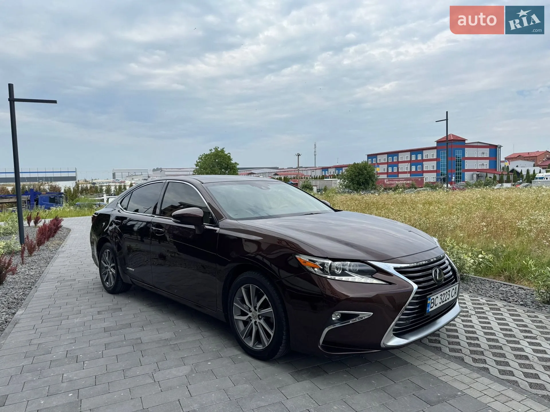 2015 Lexus ES - мініатюра 25