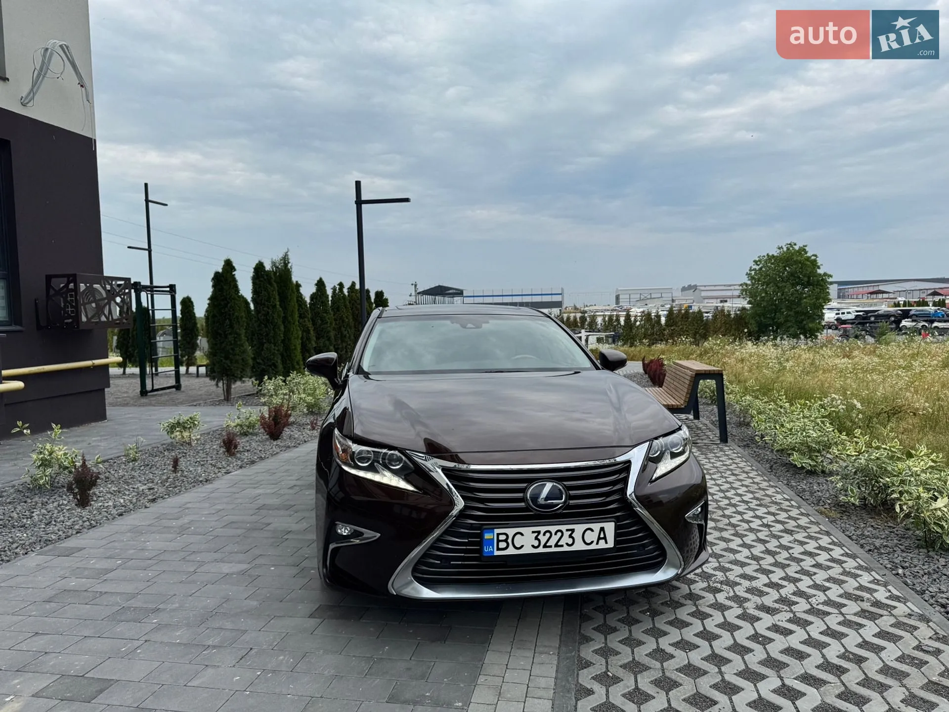 2015 Lexus ES - мініатюра 29