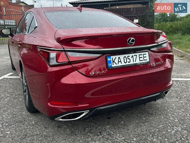 Седан Lexus ES 2019 в Києві