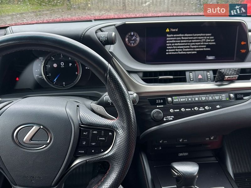 Седан Lexus ES 2019 в Києві