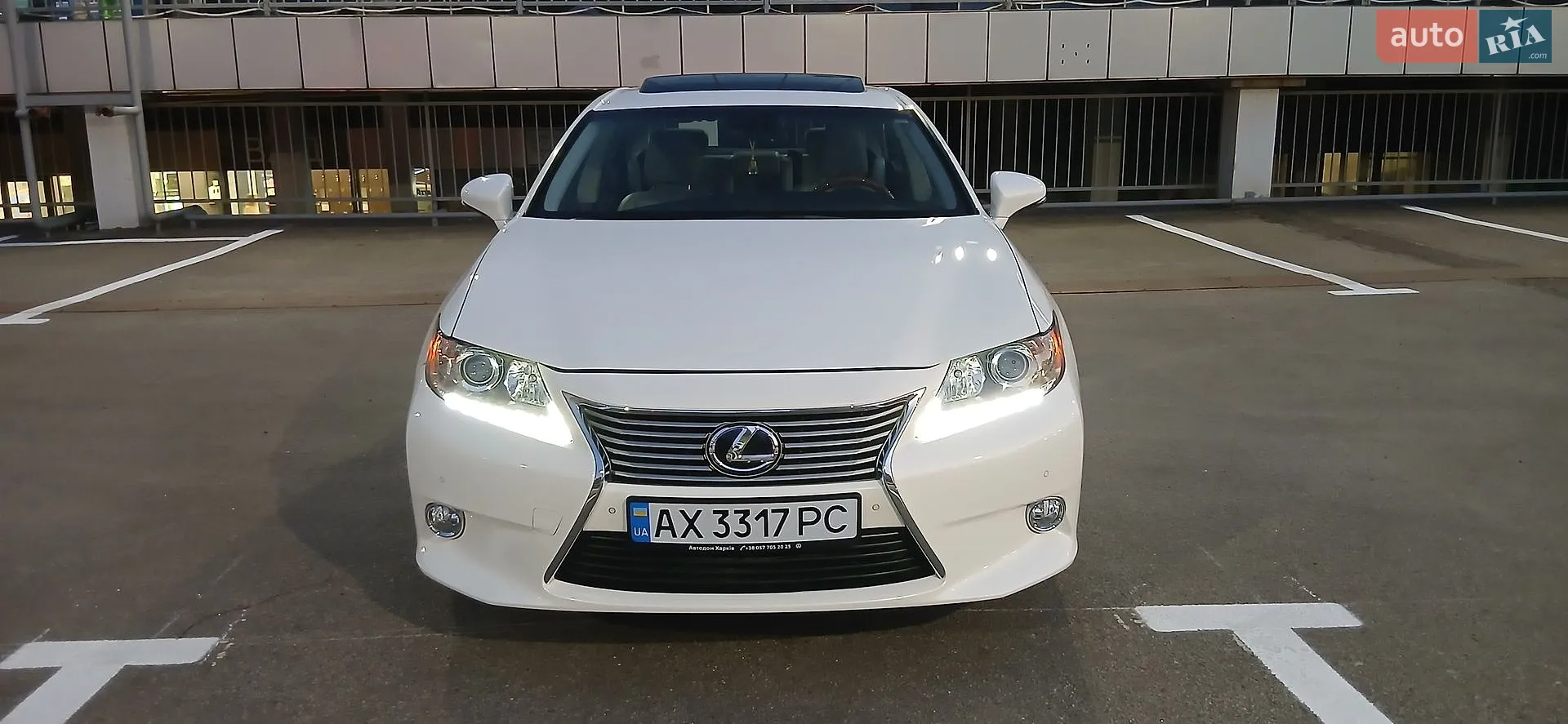 2013 Lexus ES - мініатюра 9