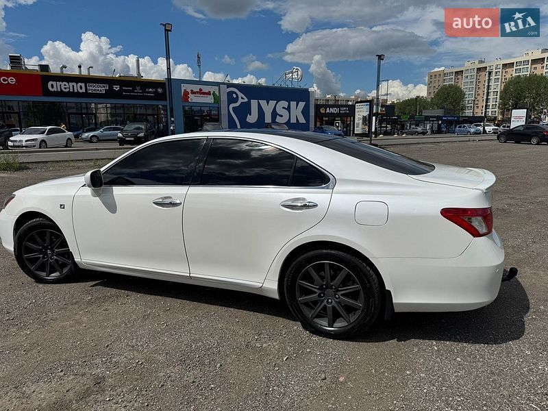 Седан Lexus ES 2008 в Киеве