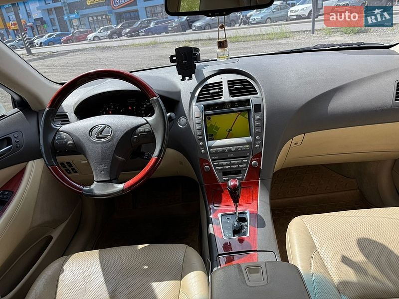 Седан Lexus ES 2008 в Киеве