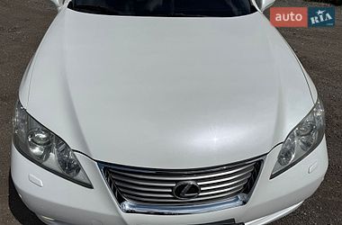 Седан Lexus ES 2008 в Киеве