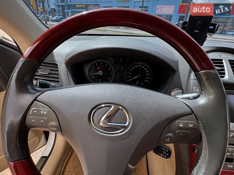 Седан Lexus ES 2008 в Киеве