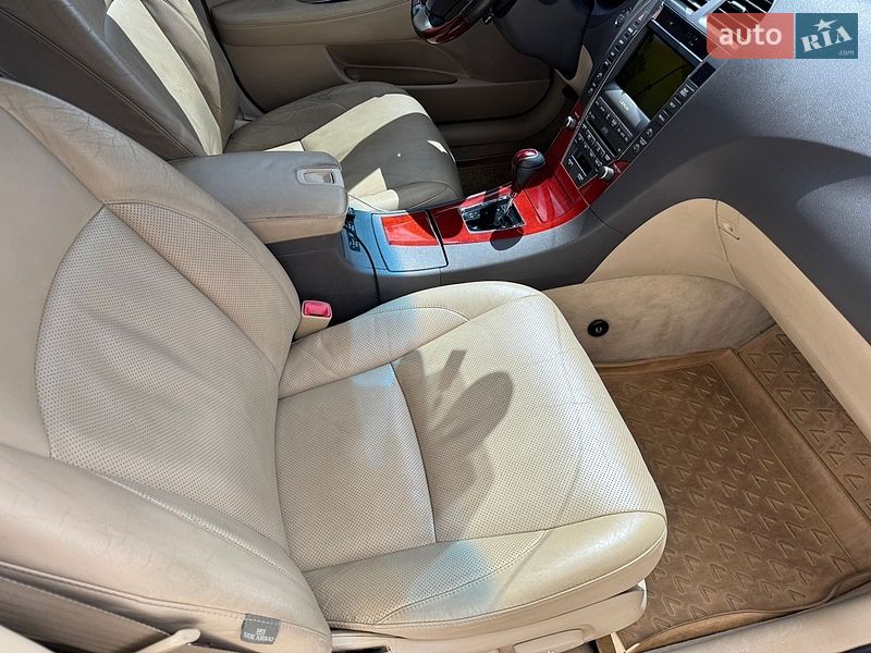 Седан Lexus ES 2008 в Киеве