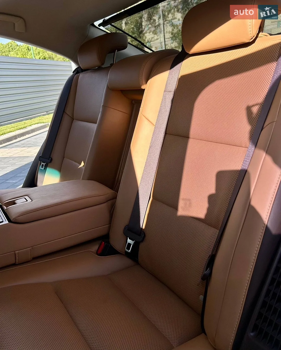 2016 Lexus ES - мініатюра 19