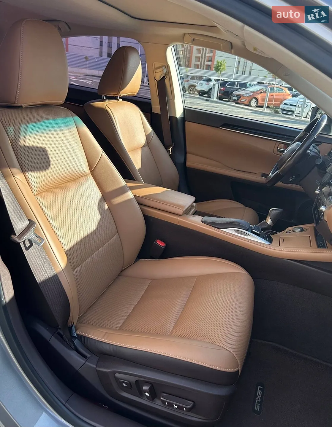 2016 Lexus ES - мініатюра 23