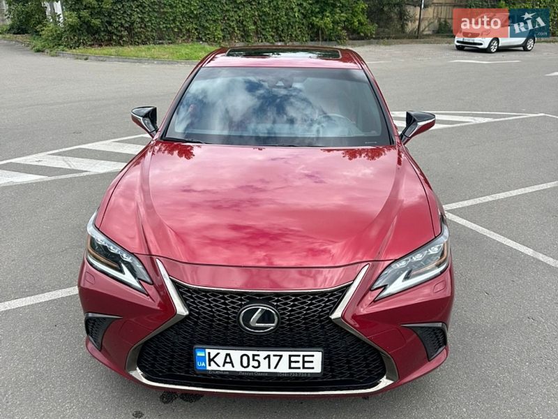 Седан Lexus ES 2019 в Києві