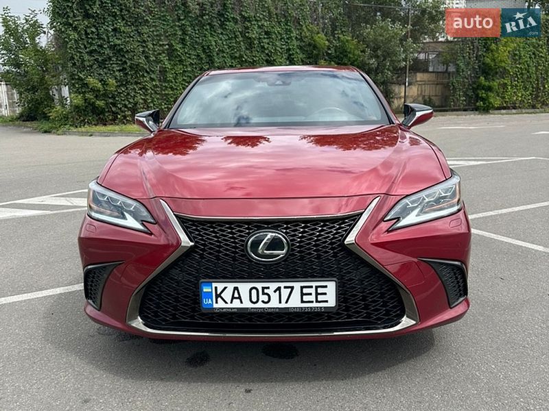Седан Lexus ES 2019 в Києві