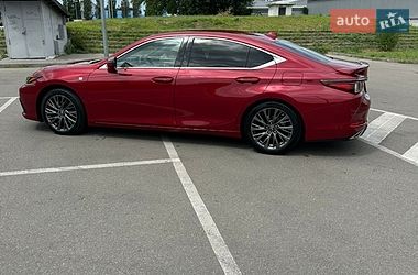 Седан Lexus ES 2019 в Києві
