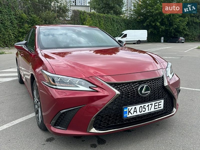 Седан Lexus ES 2019 в Києві