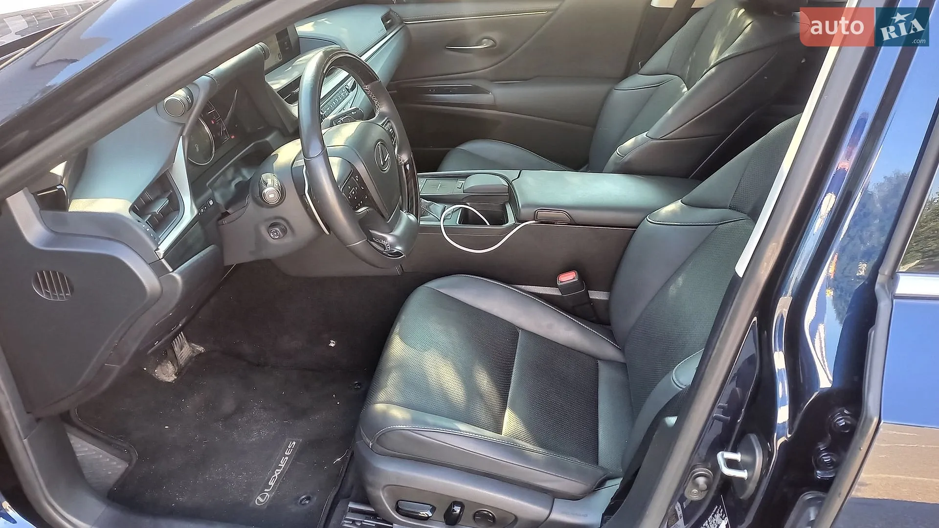 2021 Lexus ES - мініатюра 16
