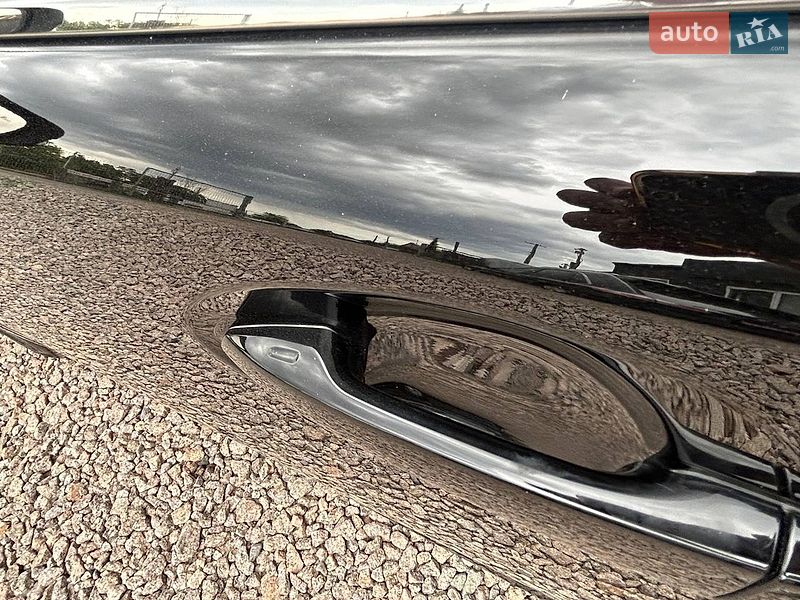 Седан Lexus ES 2015 в Одесі