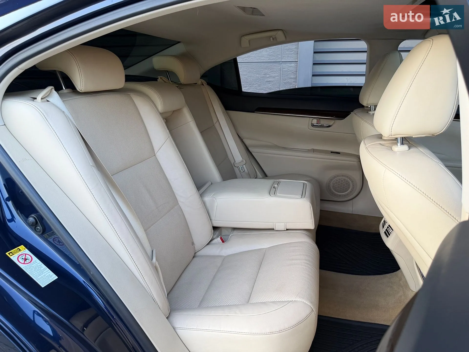 2014 Lexus ES - мініатюра 11