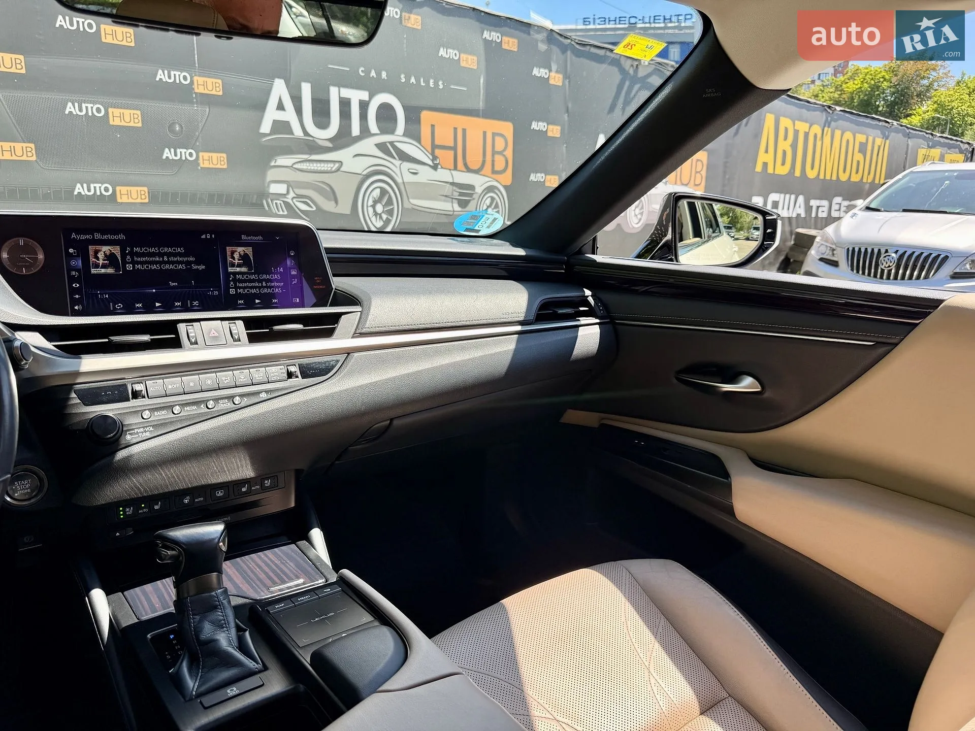 2018 Lexus ES - мініатюра 16