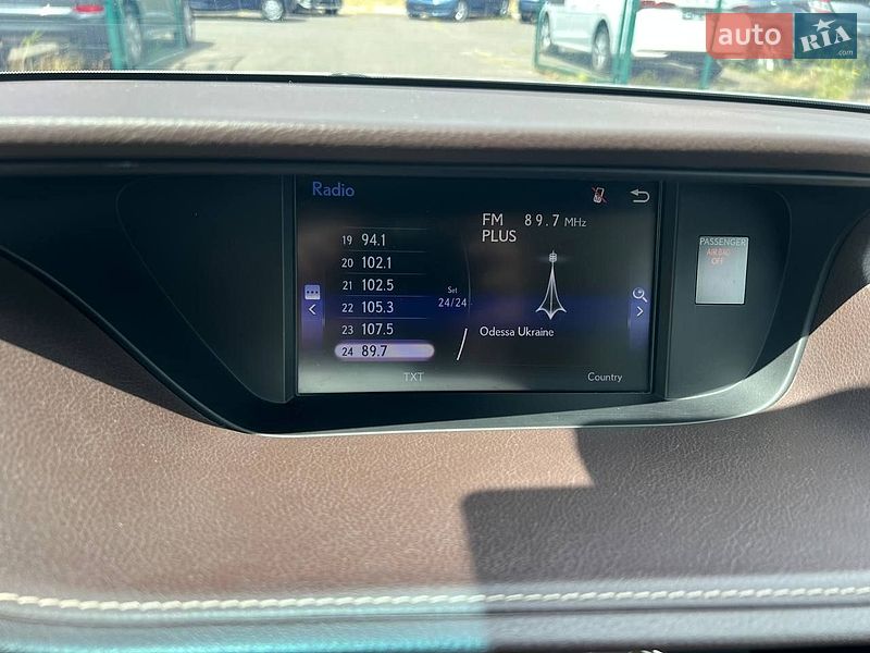 Седан Lexus ES 2015 в Одессе