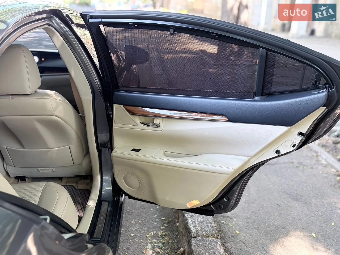 2013 Lexus ES - мініатюра 15