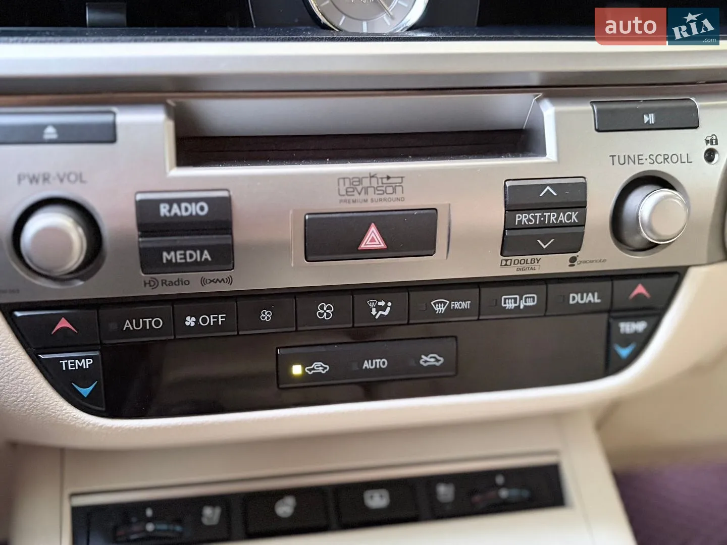 2013 Lexus ES - мініатюра 24