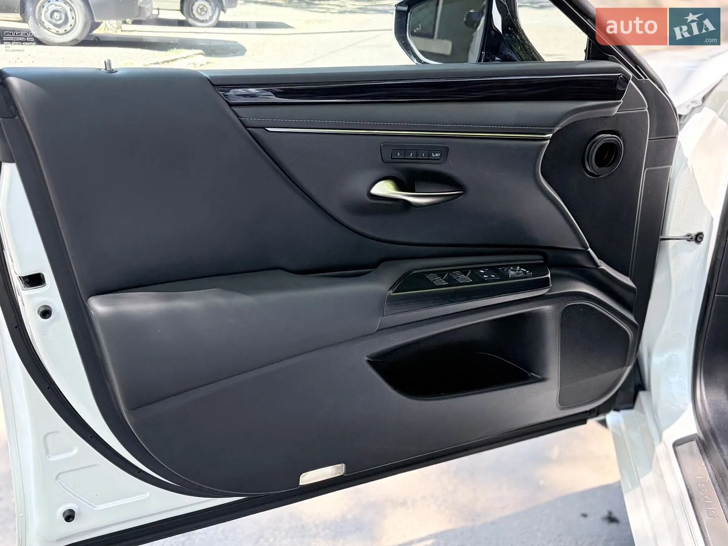 2021 Lexus ES - мініатюра 18