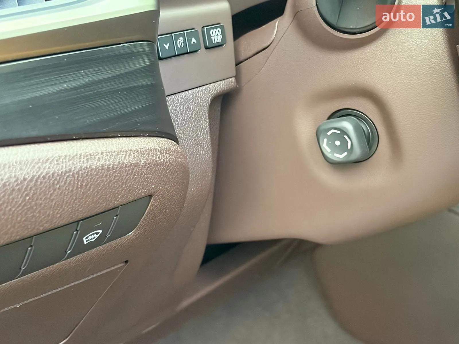 2019 Lexus ES - мініатюра 28